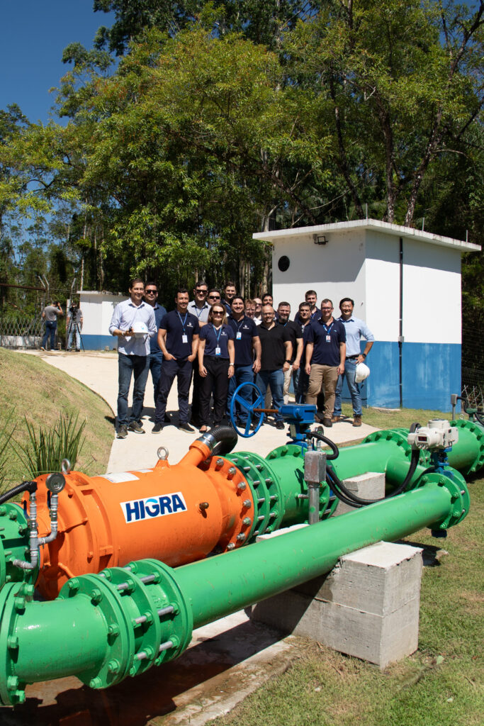Equipe HIGRA gera energia elétrica através da água, em SC