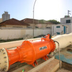 Geração de Energia Elétrica Através de Turbogeradores Anfíbios em Sistemas de Abastecimento de Água: Uma Alternativa às Válvulas Redutoras de Pressão (VRP)