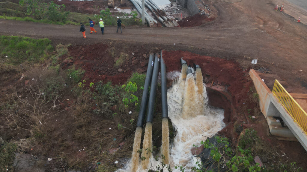 Eficiência e Versatilidade das Bombas Anfíbias na Drenagem Pluvial Urbana 3 Eficiência e Versatilidade das Bombas Anfíbias na Drenagem Pluvial Urbana image 02 Eficiência e Versatilidade das Bombas Anfíbias na Drenagem Pluvial Urbana