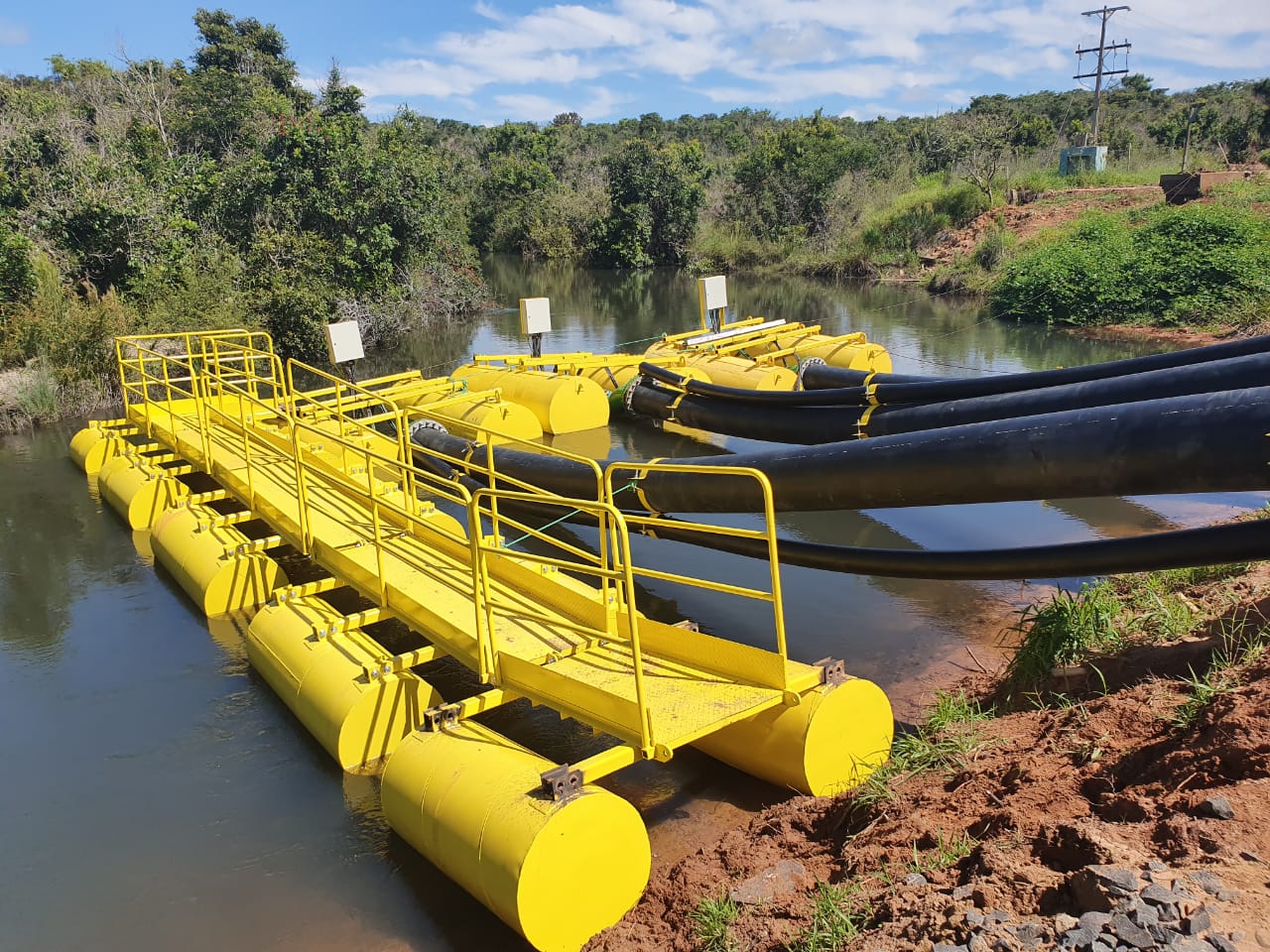 Sistema de captação para irrigação com bomba anfíbia HIGRA