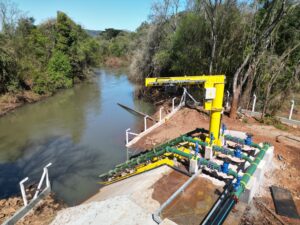 Foto aérea da aplicação de captação em água bruta do frigorífico Aurora
